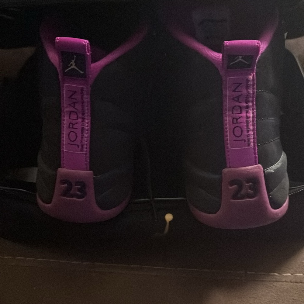 Jordan 12 purple and black - Picture 4 of 4